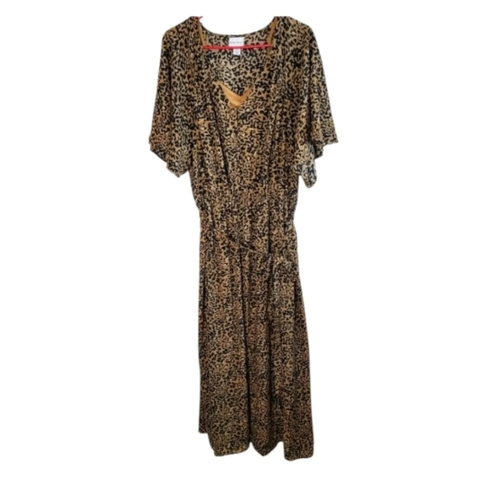 Ava & Viv Animal Print Maxi Dress - Picture 3 of 8